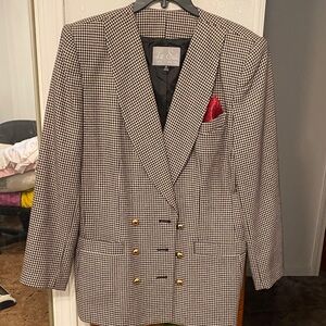 Le Suit Black and White Checkered Blazer with Gold Buttons